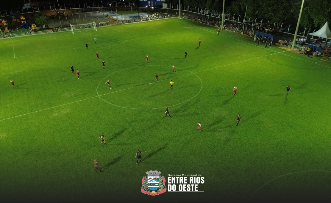 ILUMINAÇÃO DO ESTÁDIO SIMÃO JOÃO MALDANER: UM MARCO DE UNIÃO E ESPORTE