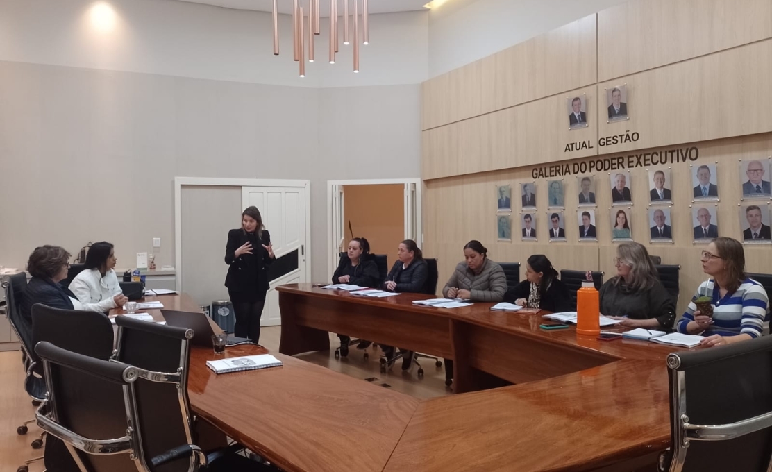 INICIADA CAPACITAÇÃO PARA CANDIDATAS AO CARGO DE SUPLENTE E PARA ATUAIS CONSEL...