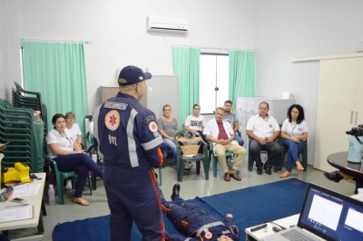 Profissionais da Saúde de Entre Rios do Oeste realizam treinamento com o SAMU
