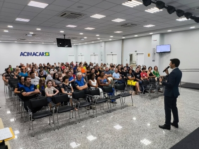 Jovens de Entre Rios do Oeste participam do projeto 'Preparação dos Adolescentes para o Mercado de Trabalho'