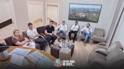 PREFEITOS DE ENTRE RIOS DO OESTE E PATO BRAGADO SE REÚNEM PARA DISCUTIR IMPLANTAÇÃO DA BASE DO CONSAMU